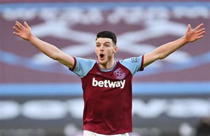 West Ham star Declan Rice hailed by Manchester City boss Guardiola