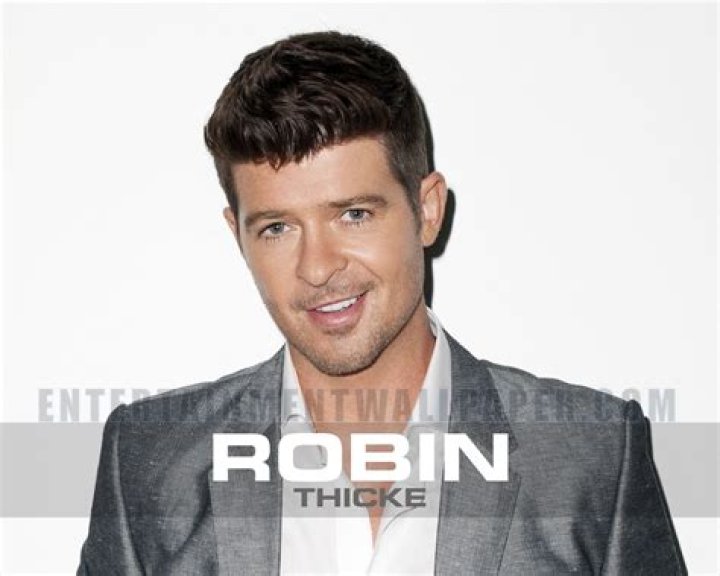 What Did Robin Thicke's Mom Think of Miley's Performance?