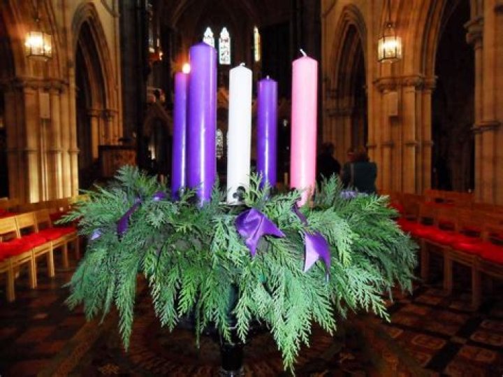 What do the candles in our Advent wreath mean?