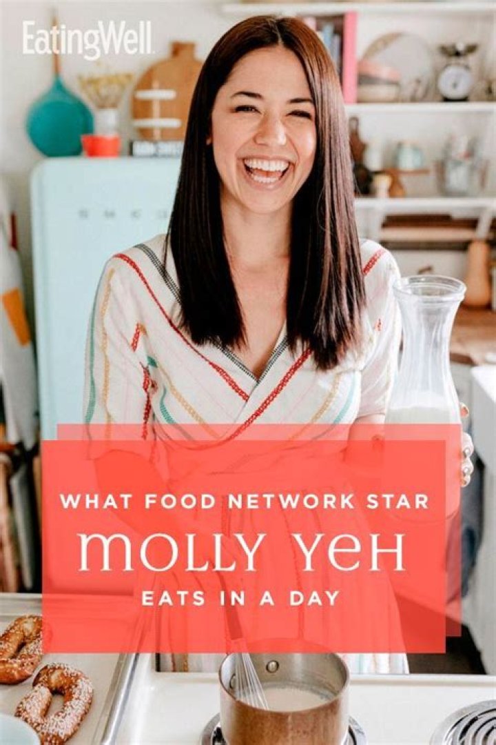 What Food Network Star Molly Yeh Eats in a Day