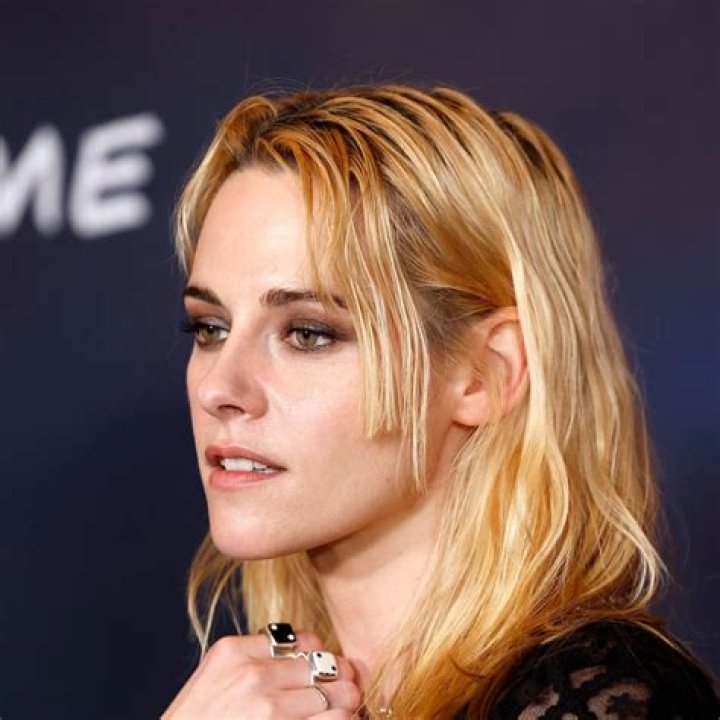 What Is Kristen Stewart's Natural Hair Colour? POPSUGAR Beauty UK