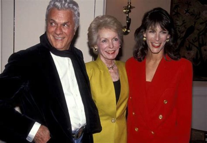 What Jamie Lee Curtis Learned from Her Mother, Iconic Actress