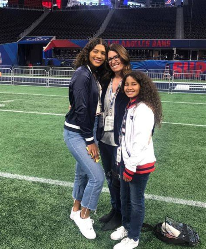 Who are Maya Brady's parents? The US Sun