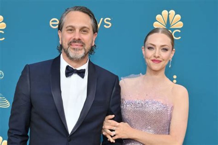 Who is Amanda Balionis’s husband? FameandName