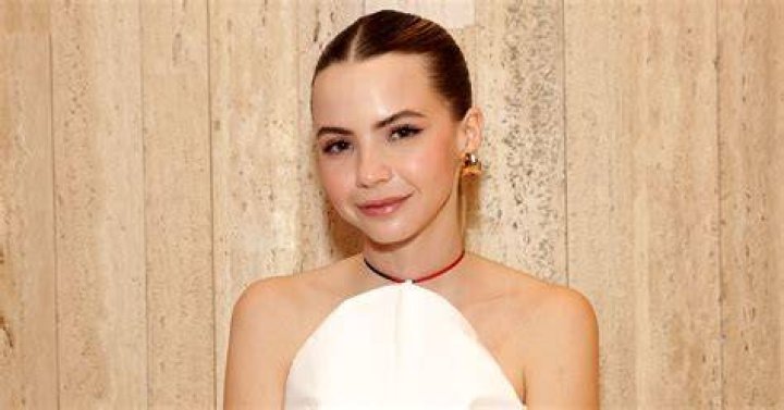 Who Is Bobbi Althoff? TikTok Star's Age, Podcast, Celeb Interviews J14