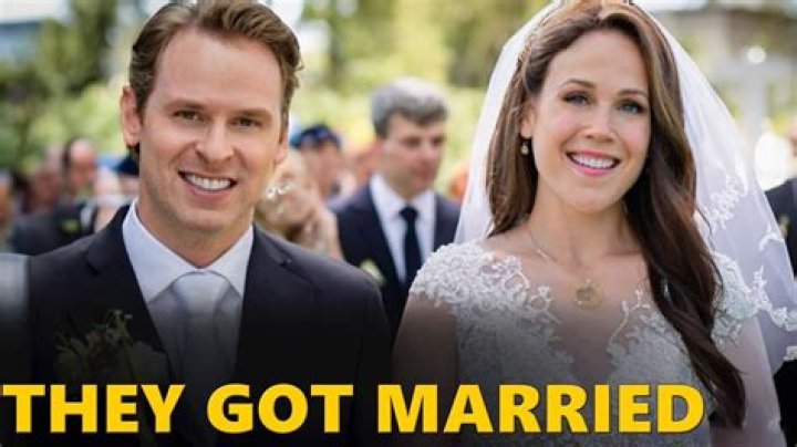 Who Is Erin Her Married Life, Family, Controversies, And Much