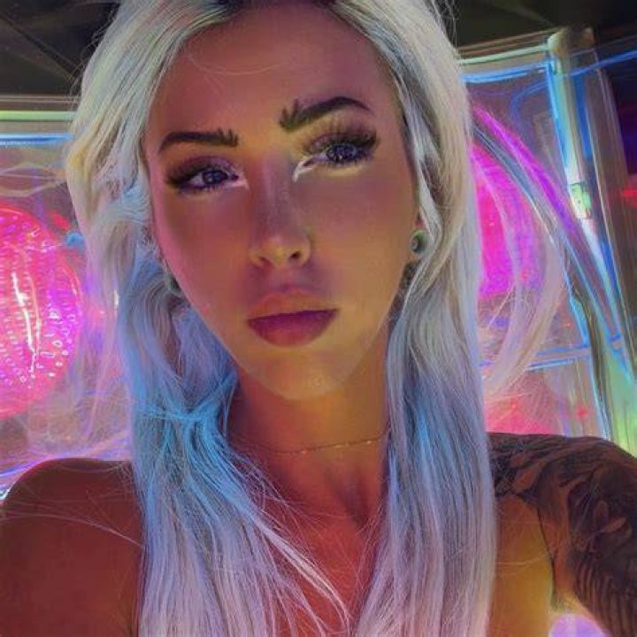 Who is Instagram Star Nezza? Her Bio, Age & More