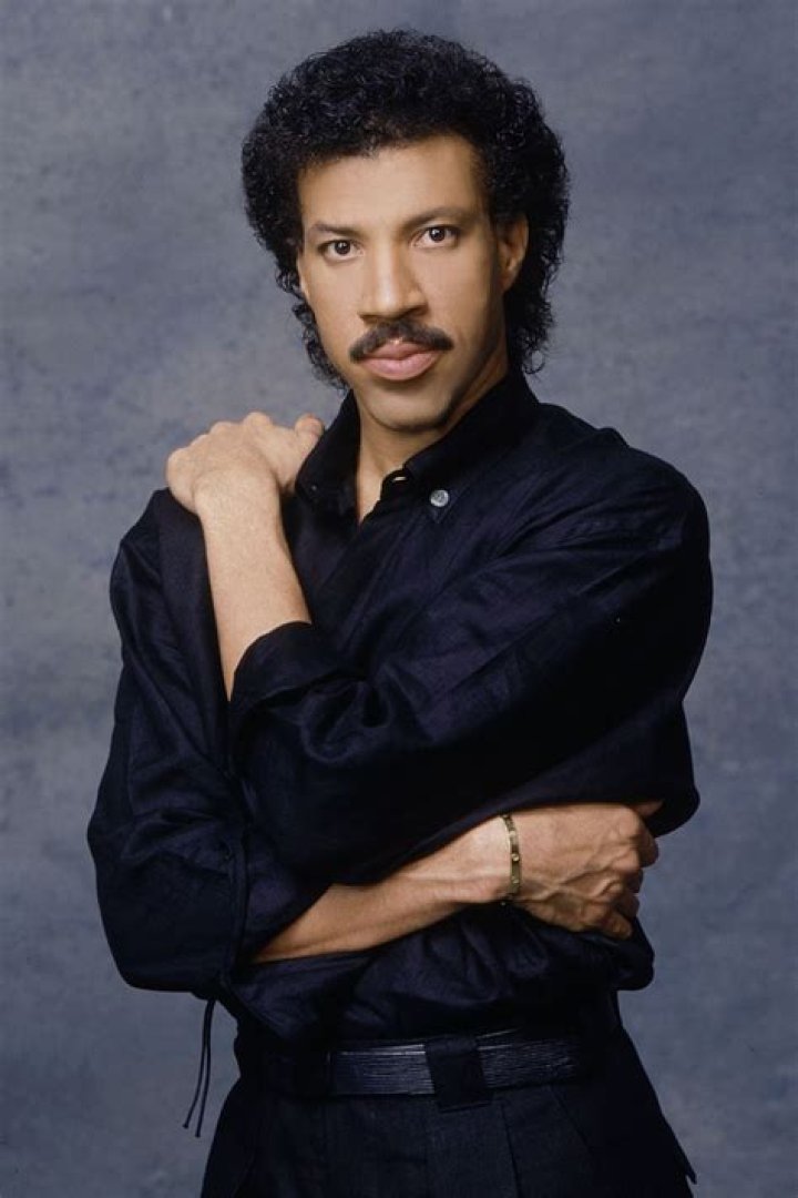 Who is Lionel Richie's Wife? Check out His Younger Girlfriend Cuteness