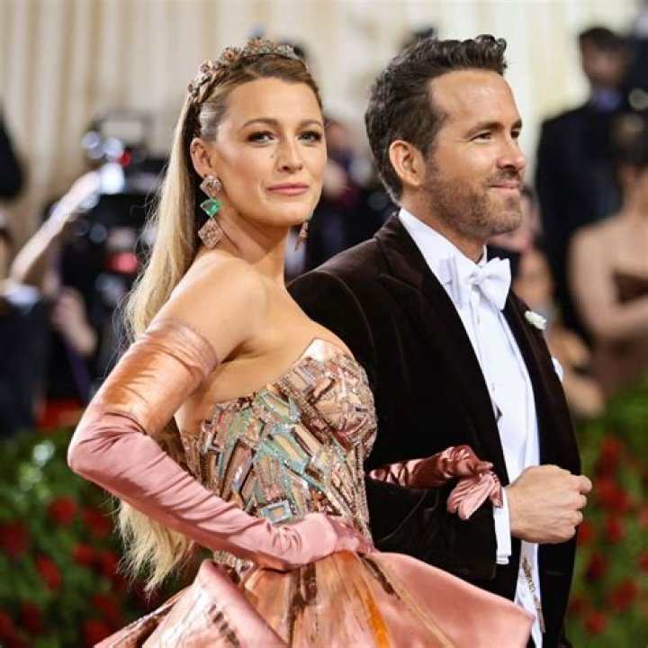 Why Blake Lively and Ryan Reynolds Skipped the 2022 Oscars Nestia
