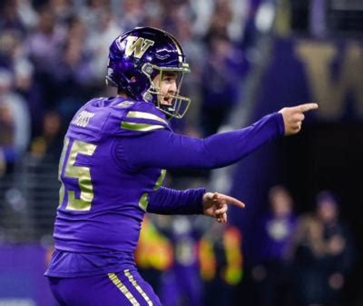 Why Husky kicker Grady Gross has a favorite inside UW&rsquo;s locker