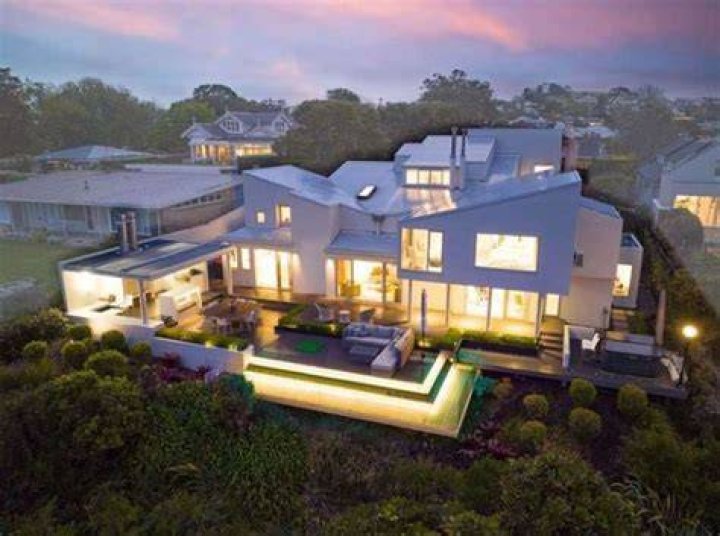 Will £17m mansion sale reignite India Jane Birley family feud Daily