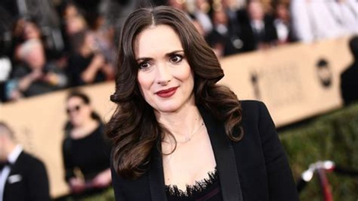 Winona Ryder says Mel Gibson asked if she was an &lsquo;oven dodger&rsquo; The