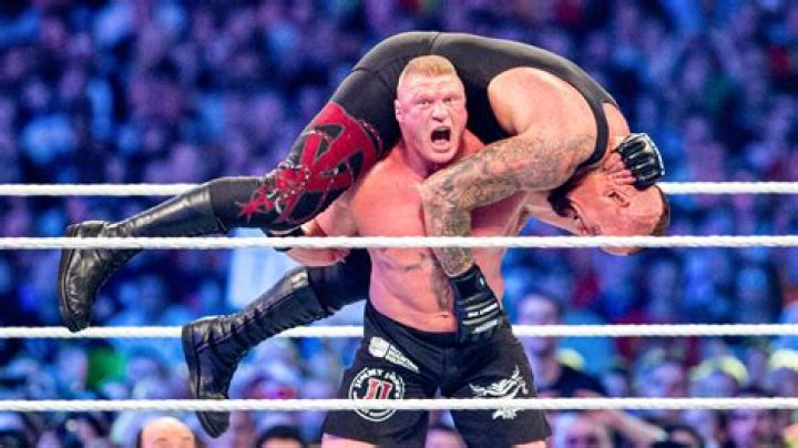 WrestleMania 31 The Undertaker begins a new streak after tombstoning