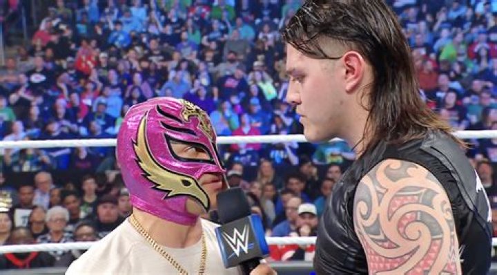 WWE UnMasked Rey Mysterio Wallpaper