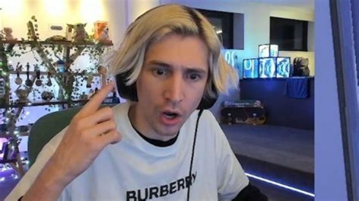 xQc says Adept lawsuit is “all over” but there’s still one major issue