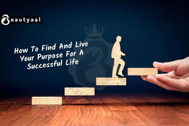 Young & Successful Life of Daniella Rose Rucker JimJocoy