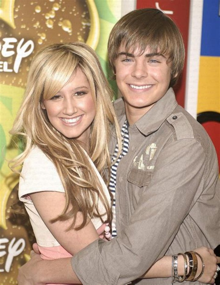 Zac efron and Ashley tisdale family moment Lina Flickr