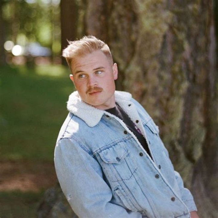 Zach Bryan Surprise Drops New Live Album &lsquo;All My Homies Hate